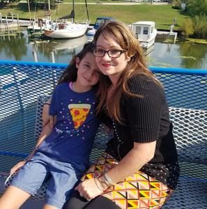 Meet your Posher, Holly